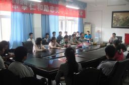 &ldquo;仁和&rdquo;励志奖学金在我校发放，爱心传递正能量