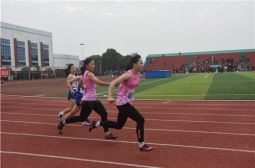宜春市第七届学校体育艺术节体育比赛跑步运动风采