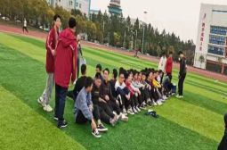 心理教育滋润心灵助成长