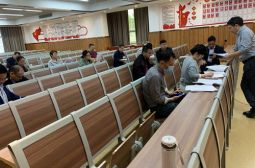 我校召开2022年高考体检工作布置会