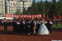 高二年级入场式风采１