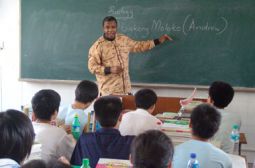 南非议员来校访问