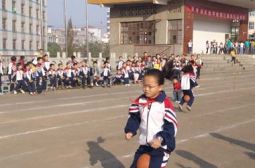 小学部运动会一瞥