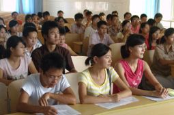 江西师大学生来校实习