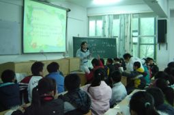 我校初中部青年教师汇报课比赛结束
