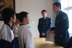 南京军区航空学院来校招飞