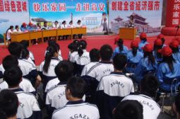 我校学生参加宜春电视台&ldquo;快乐家园&rdquo;节目录制