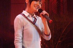 卢莎省城赛歌凯旋归