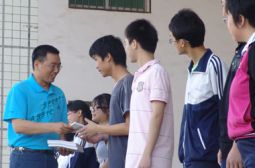 慰问高三演出（四）