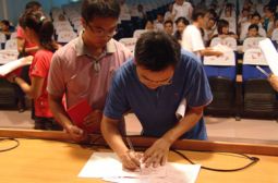 本学期新一批师徒结对签定协议