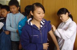 我校师生接种甲流疫苗