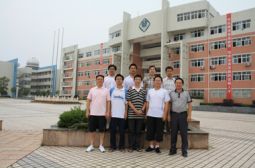 我校高考豪杰喜相聚