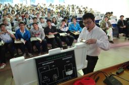 我校高中优质课竞赛落幕