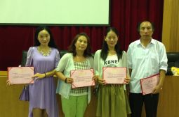 饶永辉、邹萍、罗小蓉、金花四位老师荣获省运动会先进个人奖