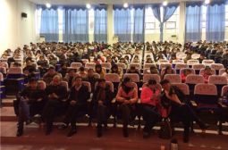 宜春市优秀教师先进事迹巡回报告会在我校举行