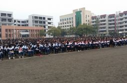 老校举行开学典礼