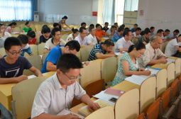 南浦校区召开新学期教务、教研工作会议