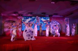 我校女教工旗袍舞勇夺桂冠