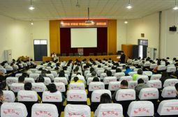 南浦校区举行“铸师魂，讲奉献，争做最美教师”演讲比赛