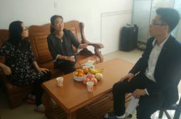 传递温情，家校共融