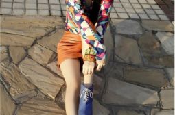 将莅临校庆庆典艺术家之一：卢莎