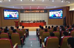 南京招飞局到我校进行宣讲活动