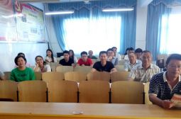 打造精品课堂，鞭策鼓舞新一代