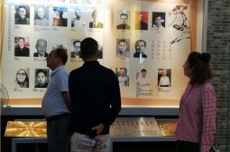 新疆阿克陶县巴仁乡中学七位教师到访我校