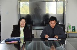 教育局领导慰问我校离休干部、援疆教师及困难教师