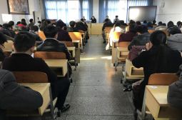 学期收官,忙而不乱——高二年级召开期末考试工作会议