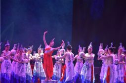 我校青花昨晚芬芳绽放