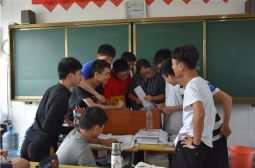 高安中学高三学生厉兵秣马迎高考