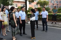 精神为标梦为马，不忘初心再出发&mdash;&mdash;高安市政府康健市长教师节亲切慰问高安中学教师