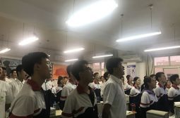 2020届高三年级组织“我们都是追梦人”天天唱比赛主题活动