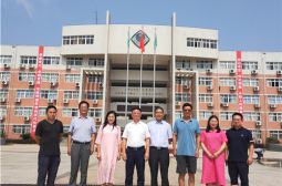 吴国华教授、万莉主任访问母校