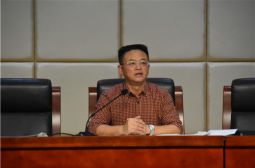 高安中学在“不忘初心，牢记使命”主题教育中凝聚奋进力量