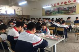 实验部开设每周阅读课