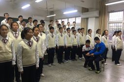 感恩有你，真情相伴——实验部举行班级“天天唱”合唱比赛