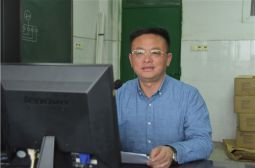冯草根校长广播讲话指导学生疫情防控和复习迎考