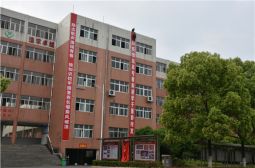 高考氛围愈加浓重