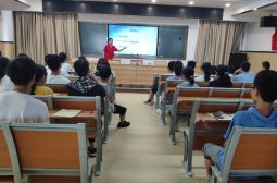 现教处开展教室一体机管理员培训