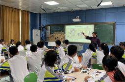 我校雷丽娟老师夺宜春市高中美术学科优质课比赛一等奖