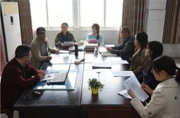 我校艺术组积极学习《关于全面加强和改进新时代学校美育工作的意见》