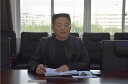 高安中学召开党委扩大会议学习抗美援朝精神