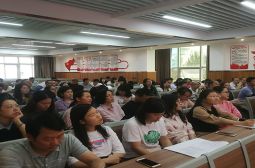 考风考纪常抓不懈师德师风常讲常新