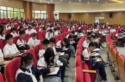 团委举行“学党史、强信念、跟党走”主题团课活动