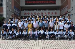 中汽高安森泽商贸城开发有限公司六载助学高安中学贫困学子