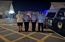 高安市公安局&ldquo;万警千车下基层&rdquo;之护卫高安中学