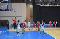 我校教工篮球赛今日开赛