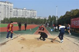 宜春市第七届学校体育艺术节体育比赛裁判员风采